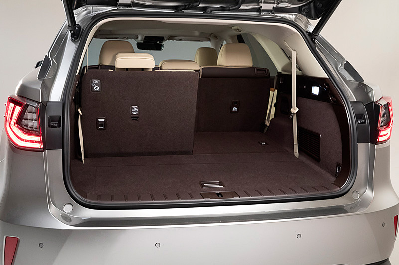 RX350L（北米仕様）のラゲッジルーム