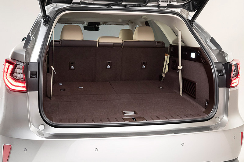 RX350L（北米仕様）のラゲッジルーム