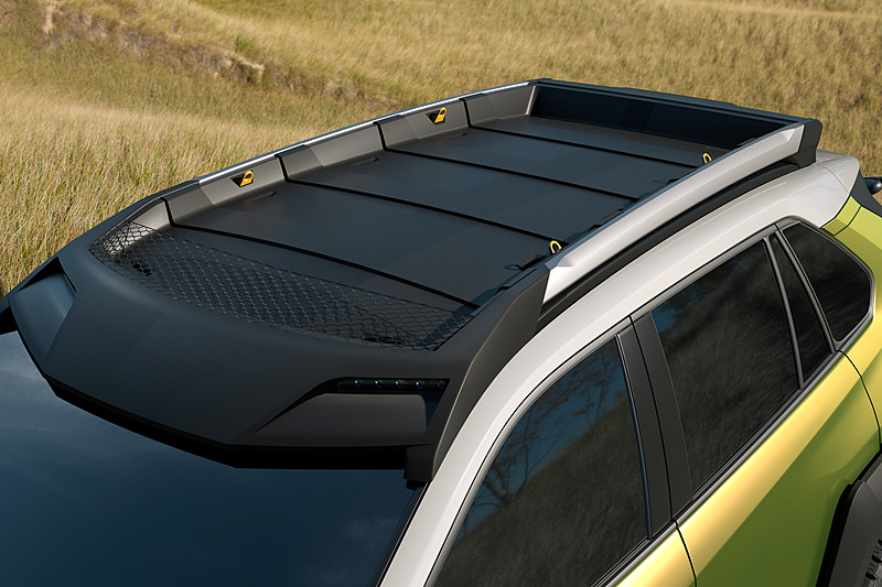 アウトドアに必要なアイテムを搭載するルーフラックには、モバイル端末で調光可能なLEDライトを装着。ライトは夜間や悪天候時の走行をサポートするだけではなく、サイドミラー付属の赤外線カメラのフラッシュとしても使用可能。