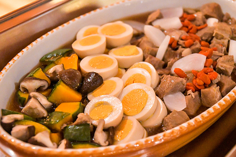 ずらりと並んだお料理はどれもおいしそうで目移りしてしまう