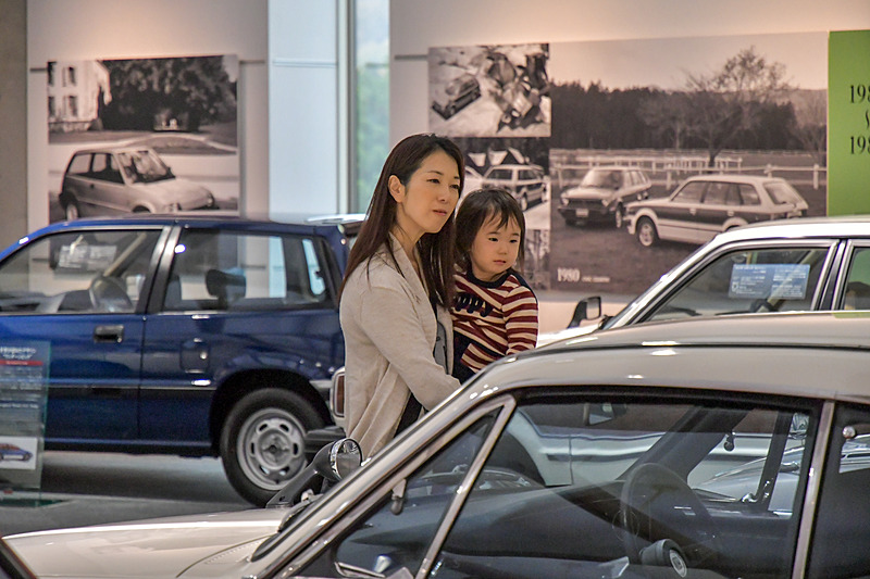 普段はなかなか見られないクルマたちに和奏は刺激を受け、私たちは懐かしい話に花を咲かせた