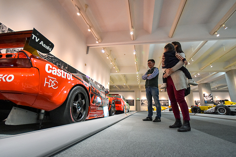 普段はなかなか見られないクルマたちに和奏は刺激を受け、私たちは懐かしい話に花を咲かせた