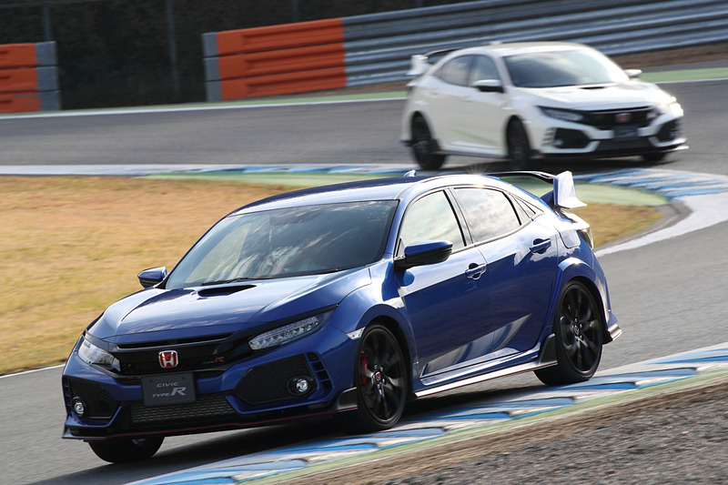 NSXやシビック TYPE-Rが利用されたロードコースの同乗体験走行も行なわれた
