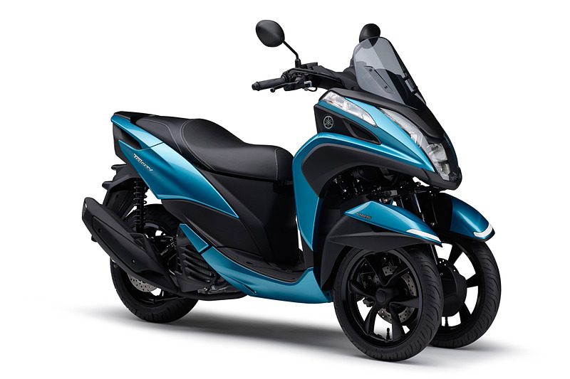 TRICITY 125 ABS（ライトシアンメタリック 4）