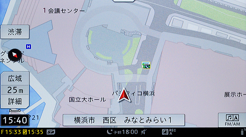 地下駐車場でもさすがの高精度。出口がピッタリなのが実は重要