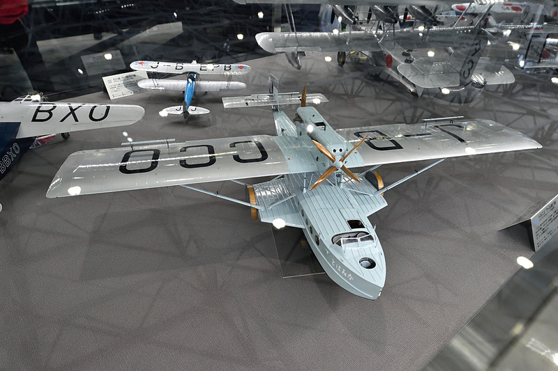 BMWに関連した精密模型がないかと探してみたところ、エンジンがBMW製の精密模型を発見！