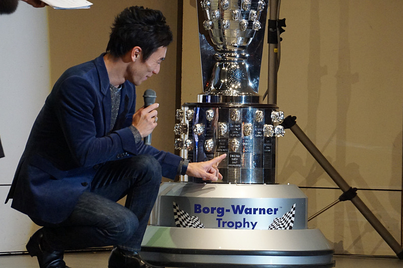 自分の顔が付いた位置を解説