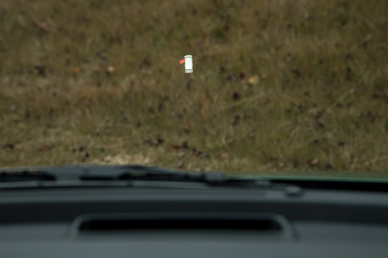 国産車ではまだ数が少ないガラス投影式ヘッドアップディスプレイをオプション設定。全方位モニターなどとのセットオプションとなる