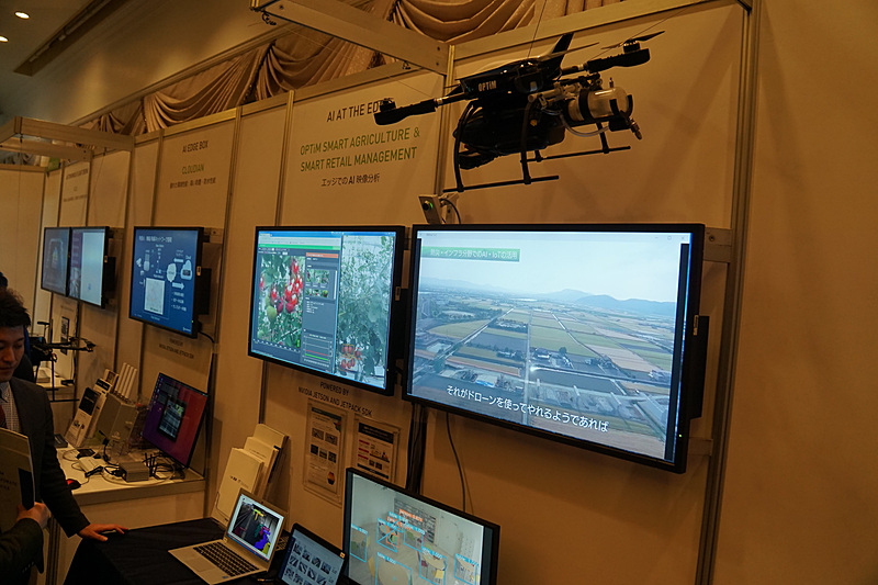 ロボット関連の展示もある