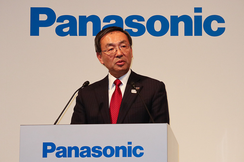 津賀氏は全固体電池の実用化が高いハードルであるとしつつ、将来に向けて協業のなかでしっかりと取り組んでいく姿勢を示した