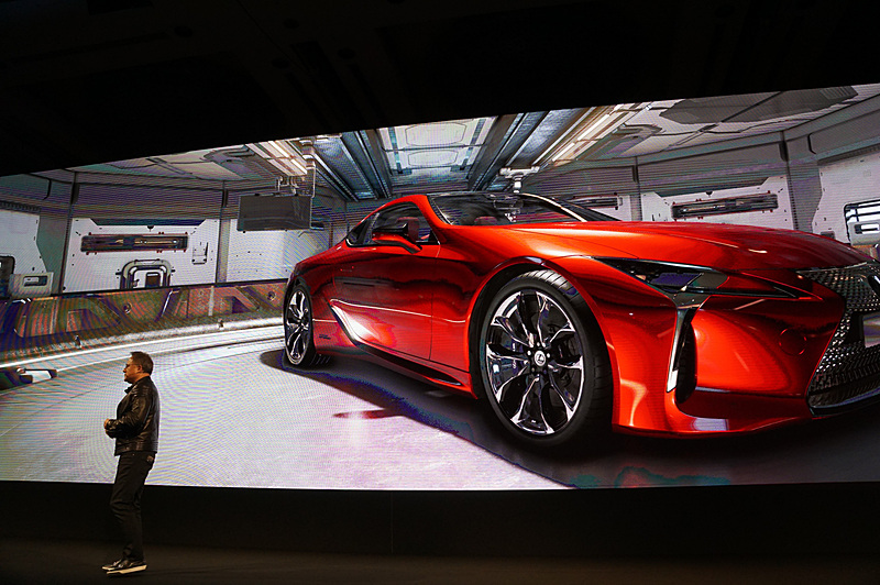 レクサス「LC」が登場したProject Holodeck