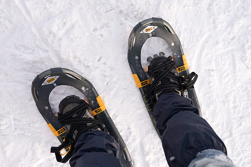 スノーシューを装着して準備万端