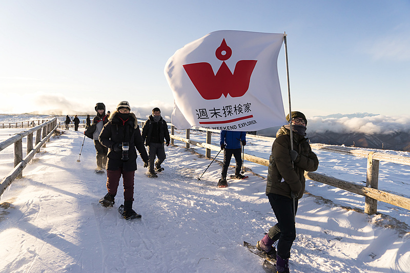 朝日を背に受けどんどん進む