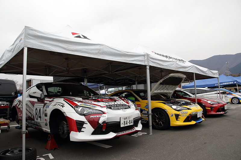 盗難事件が発生した犯行現場。被害額は420円とはいえ、やはり1人レーシングはいろいろと厄介だ