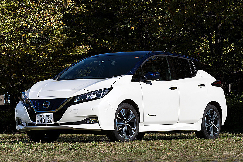 日産自動車「リーフ」