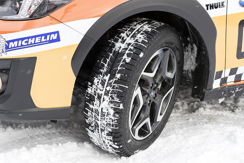 ミシュランのスタッドレスタイヤ「X-ICE XI3」を装着