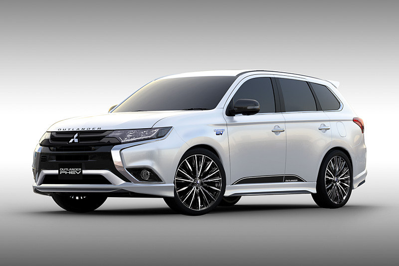 アウトランダーPHEV PREMIUM SPORTS Concept