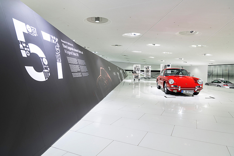 「911（901 No.57）レジェンドのテイクオフ」と題した特別展示が2018年4月8日までの期間実施される