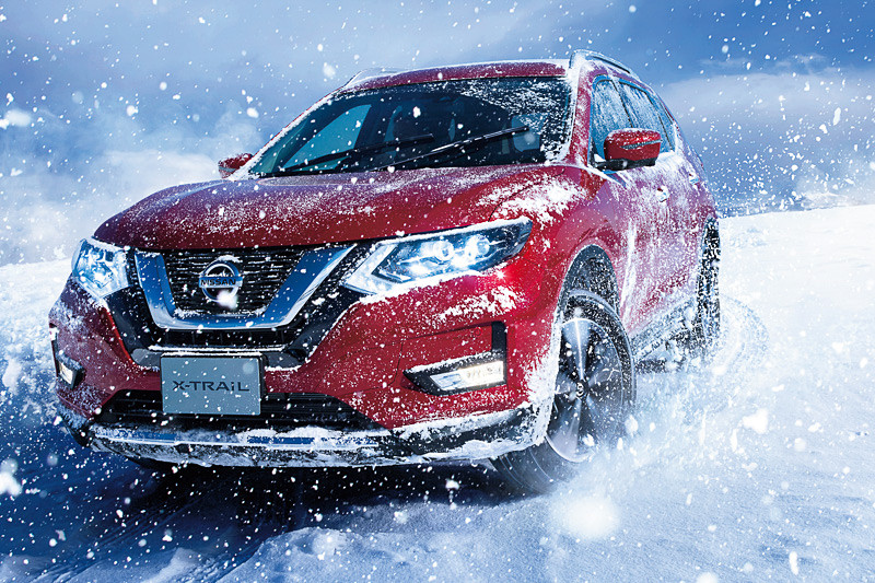 エコカー減税による減税措置が適用され、20Xiは自動車取得税が20％減税、自動車重量税が25％減税。20Xi HYBRIDは、自動車取得税が60％減税、自動車重量税が75％減税、グリーン化特例により自動車税が50％減税となる