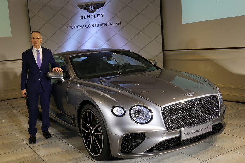 12月19日に日本初公開された新型「コンチネンタル GT」