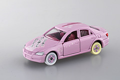 タカラトミー、百人一首をテーマにした「トミカ百人一首」 - Car Watch