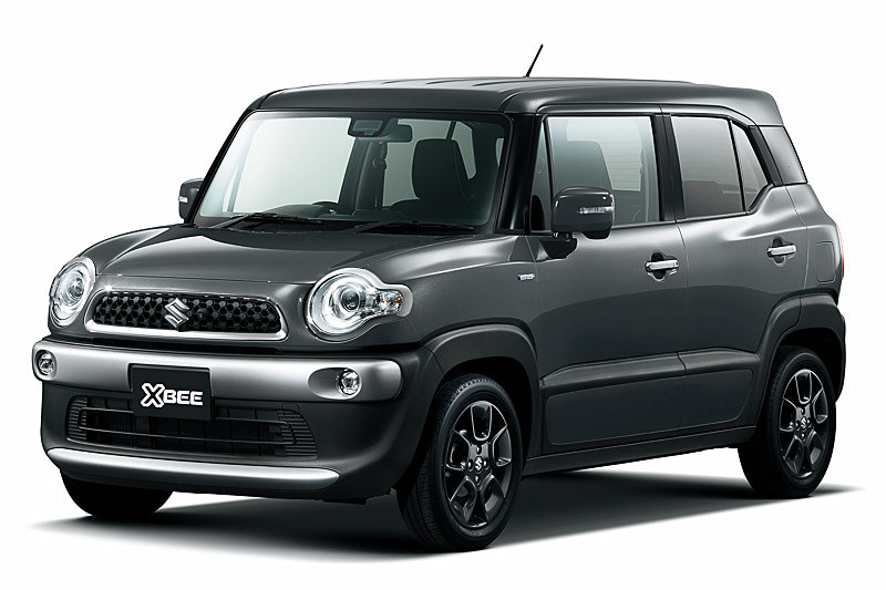 「ミネラルグレーメタリック」