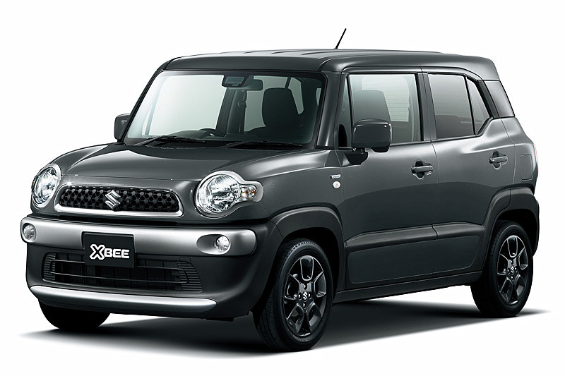 「ミネラルグレーメタリック」