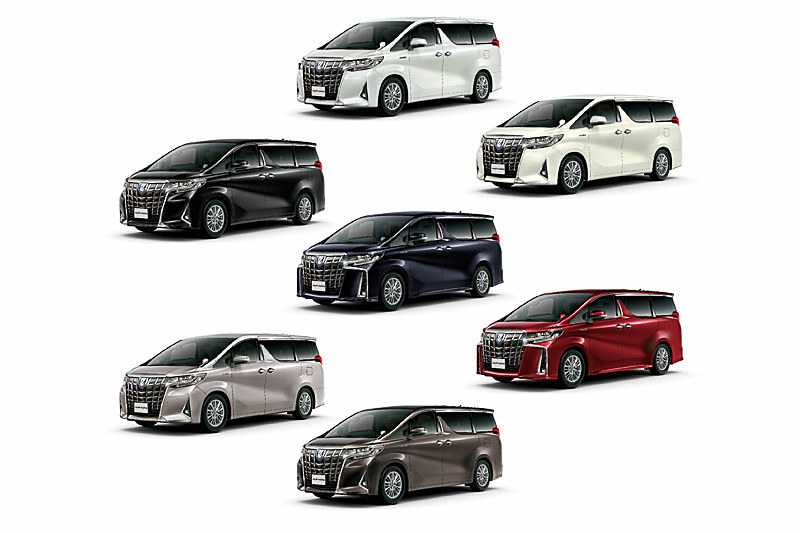 アルファードのボディカラーは「ホワイトパールクリスタルシャイン」「ブラック」「ラグジュラリーホワイトパール クリスタルシャインガラスフレーク」「スパークリングブラックパール クリスタルシャイン（エアロタイプ専用色）」「スティールブロンドメタリック」「ダークレッドマイカメタリック（エアロタイプ専用色）」「グラファイトメタリック」の7色を用意