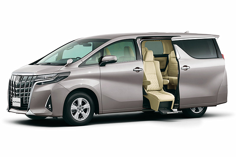 アルファード ウェルキャブ X“サイドリフトアップチルトシート装着車”（2WD）