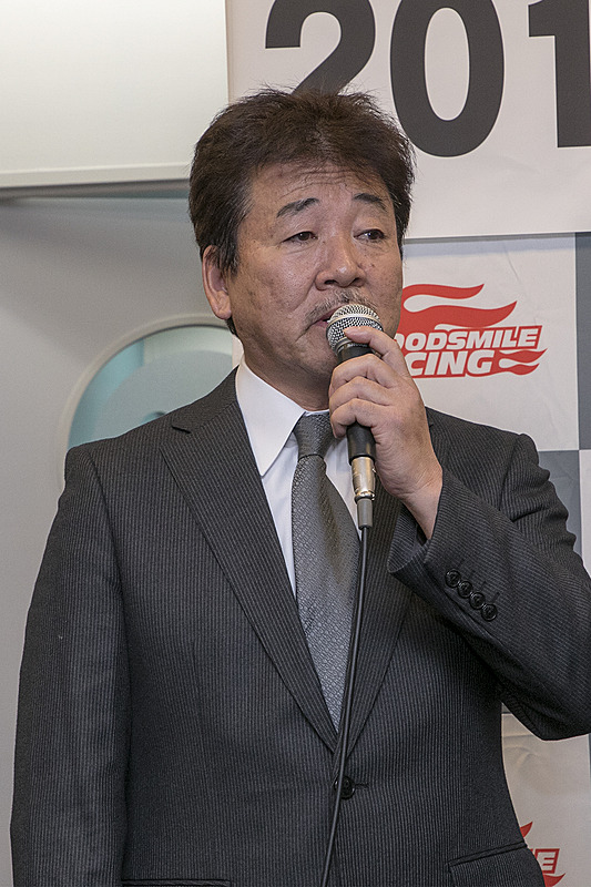 マシンメンテナンスはRSファインが引き続き担当。代表の河野氏が発表会に参加した