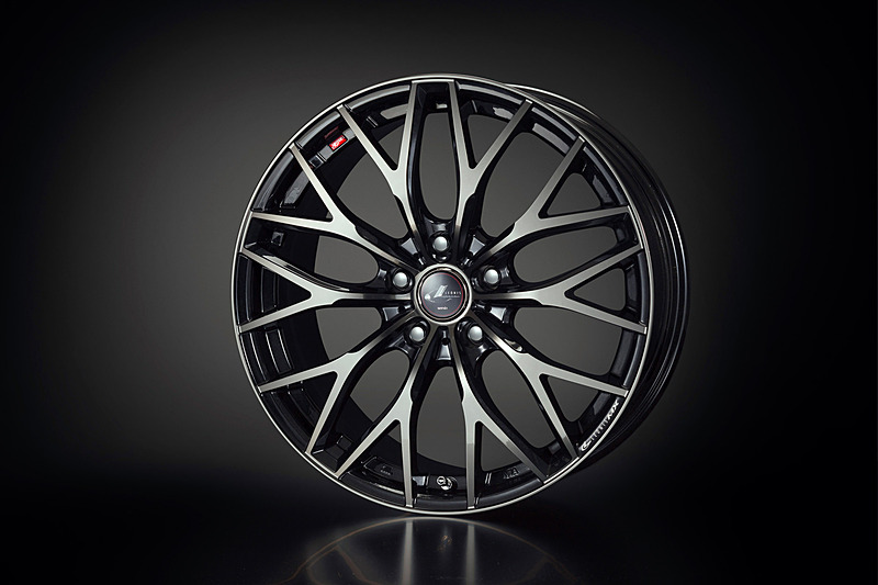 18インチアルミホイール「weds LEONIS MX」＆ナットセット：12万4000円（税別）/1台分