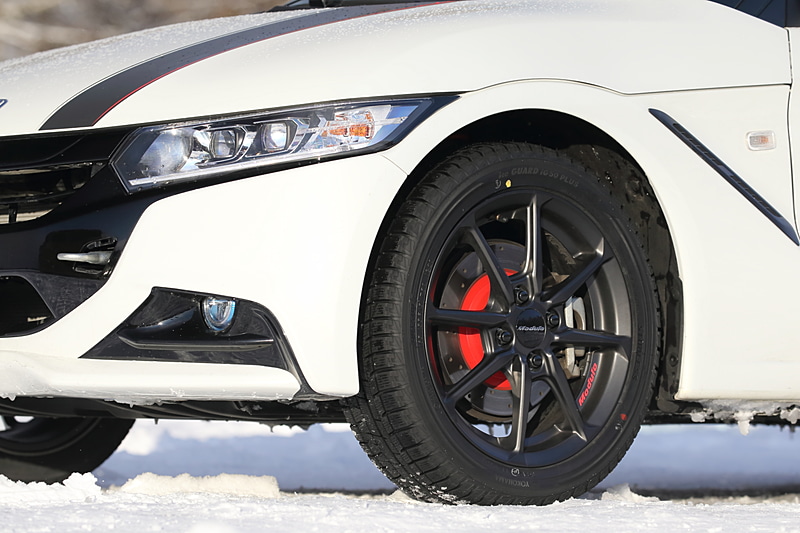 専用サスペンション、専用アルミホイールなどModuloパーツでチューニングされたHonda S660 Modulo仕様で参加。「しなやか」に味付けされたクルマは、ドライ路面はもちろん雪道でも実に乗りやすかった