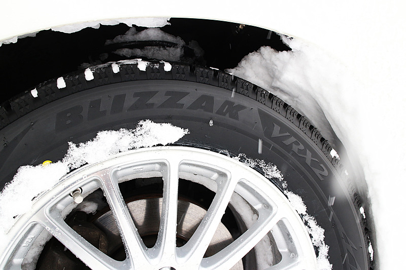 2017年9月1日に全国一斉発売された新スタッドレスタイヤ「ブリザック VRX2」
