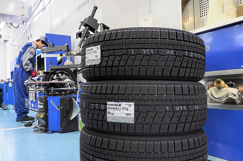 そして、新製品のiG60をホイールに装着