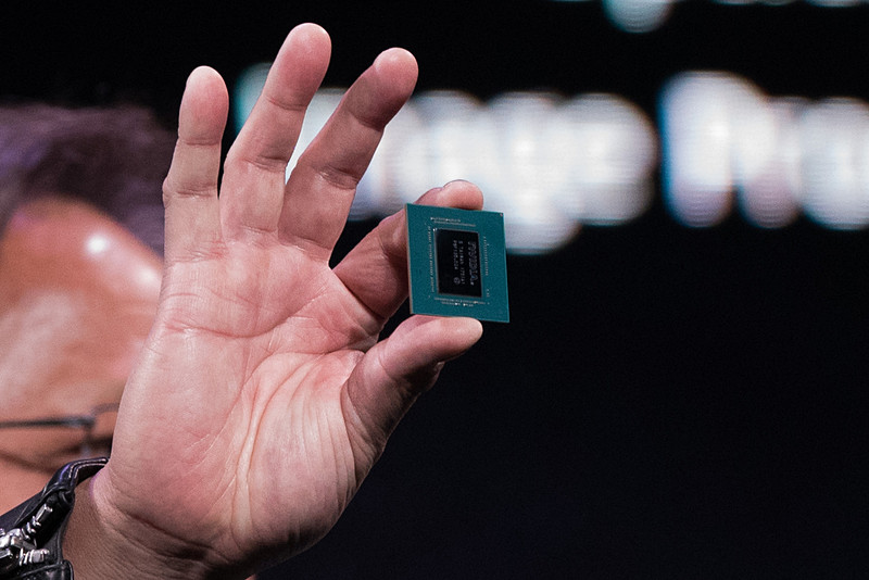 巨大なSoCとなっている