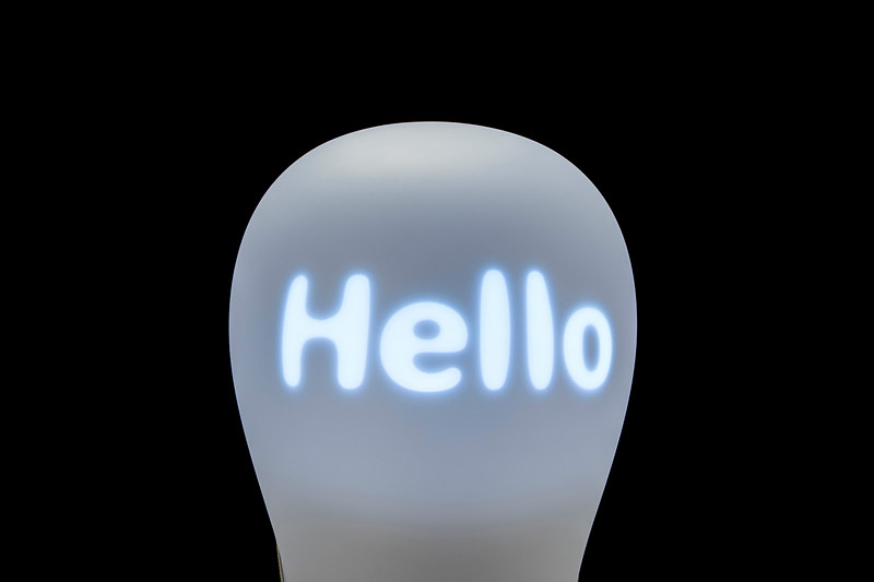 人の感情を認識するコミュニケーションロボットのコンセプトモデル「3E-A18」