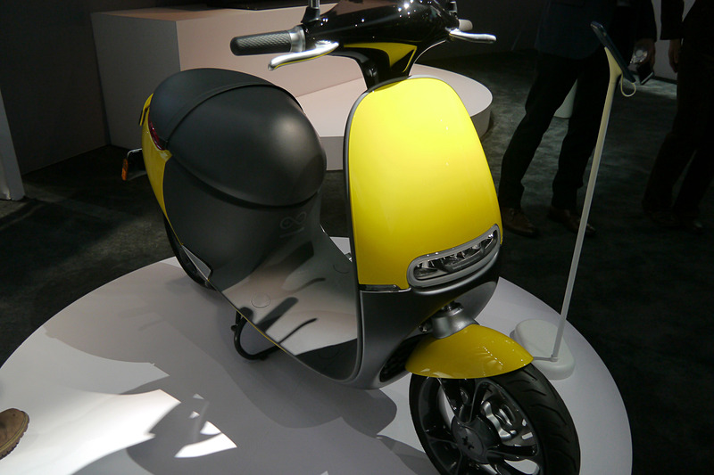 台湾のゴゴロが開発した電動スクーター「gogoro」