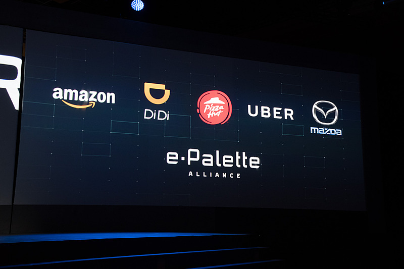 eパレット アライアンスの初期メンバー。Amazon、DiDiなどクラウドサービスを代表する会社に並んで、マツダが入っているのがポイント。レンジエクステンダー用にロータリーエンジンを供給する