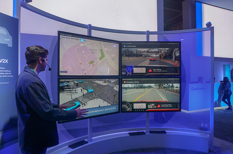 Qualcommが「CES 2018」で行なっているC-V2Xのデモ