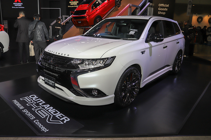 アウトランダーPHEV PREMIUM SPORTS Concept