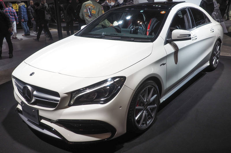 メルセデスAMG CLA 45 4MATIC