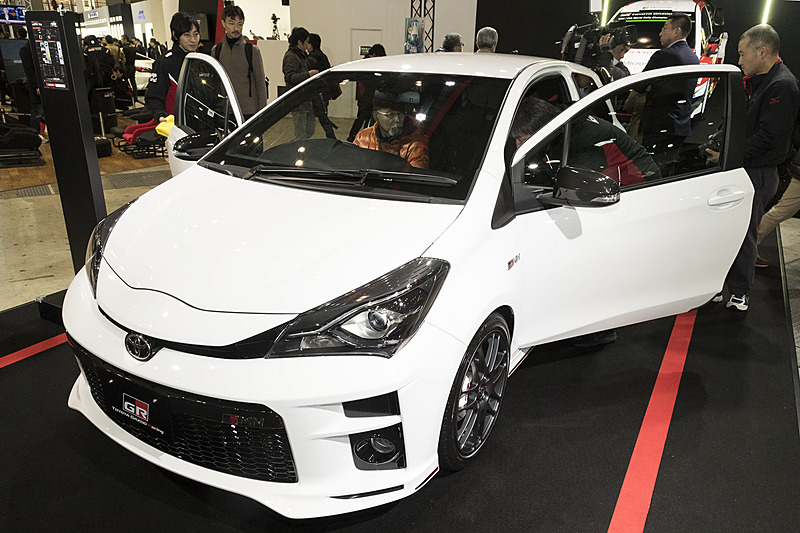 150台限定での販売となる「ヴィッツGRMN」