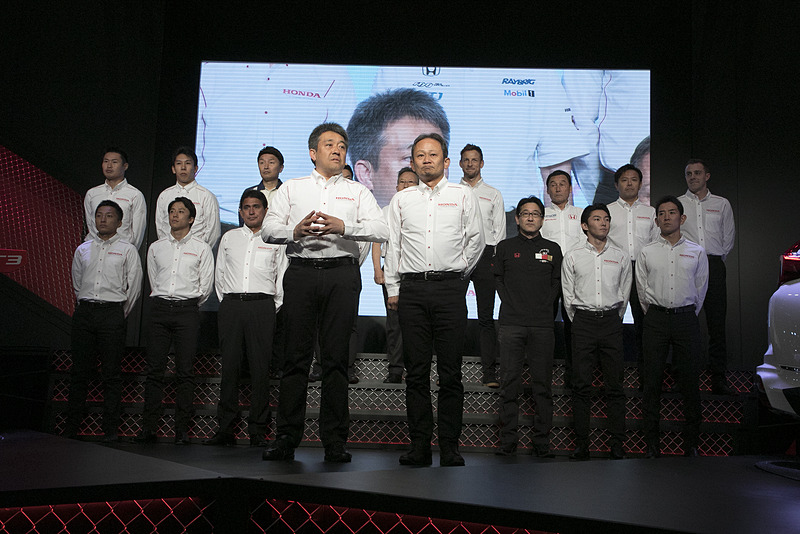 山本氏（左）とSUPER GTプロジェクトリーダーの佐伯氏（右）