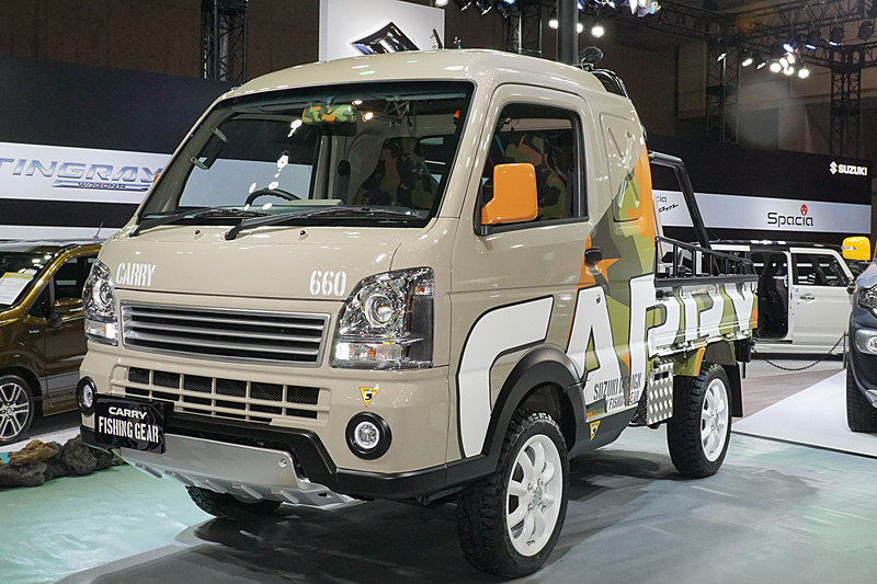 釣りを楽しむことをテーマにした「キャリイ フィッシングギア」（参考出品車）