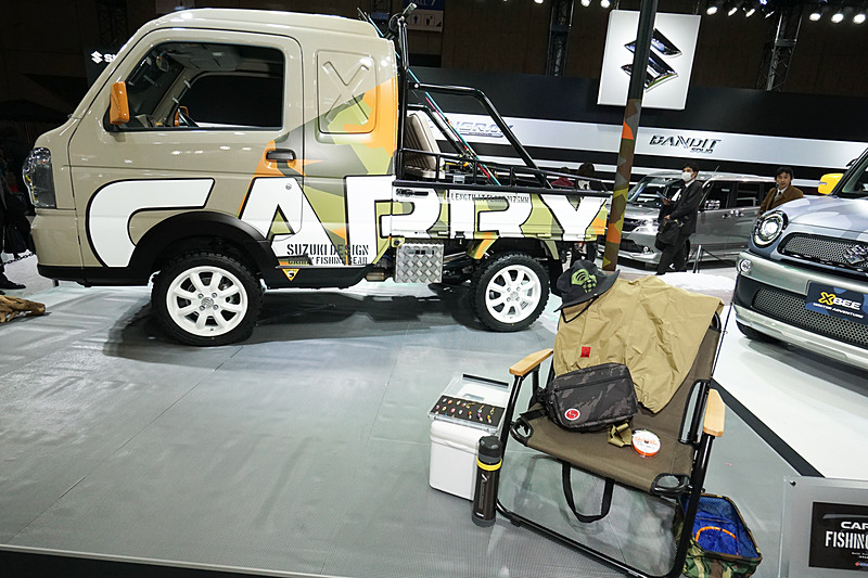 フィッシングをイメージしたステージ