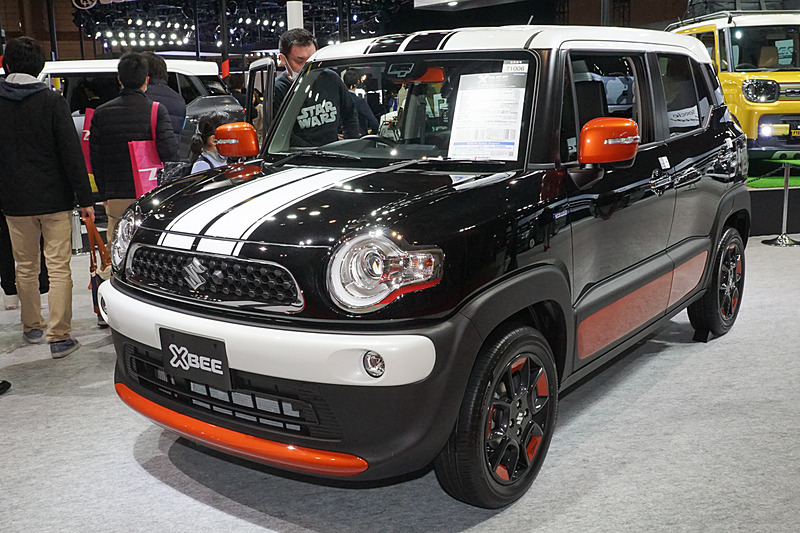 「クロスビー」は2017年12月25日に発売された小型クロスオーバーワゴン