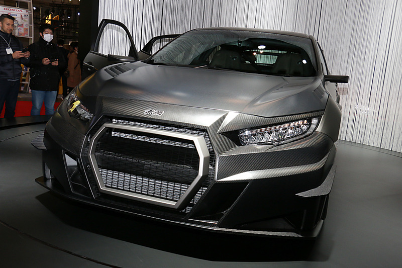 ボディサイズは4539×1875×1415mm（全長×全幅×全高）。ホイールベースは2700mm