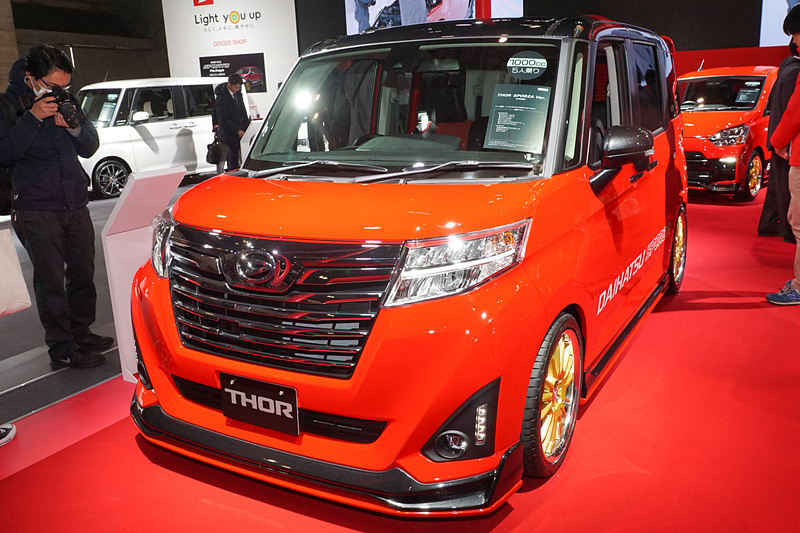 「トール カスタム」をベースにした「THOR SPORZA Ver.（トール スポルザバージョン）」（参考出品車）