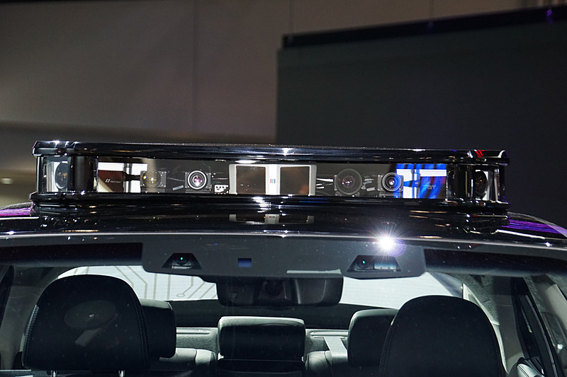 ルーフに設置されたセンサー