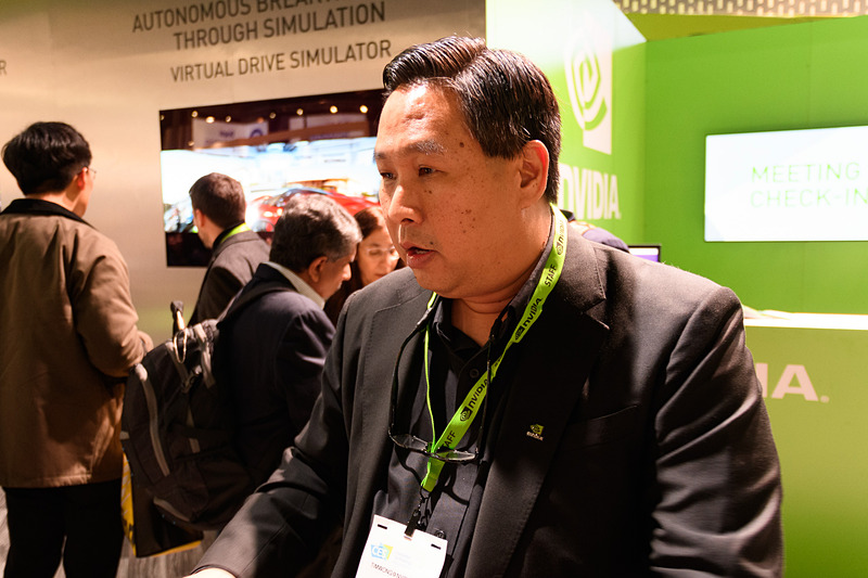 NVIDIAブースを案内してくれた、NVIDIAのティム・ウォン（Tim Wong）氏